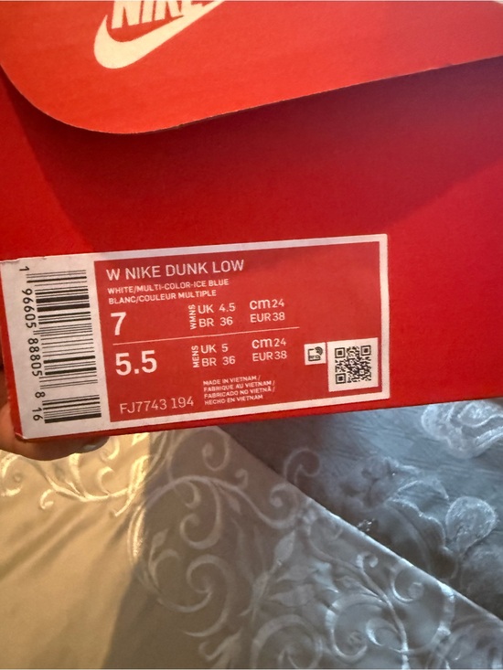 Cut in half: Nike Dunk Low Review | RunRepeat Nike Dunks White Sneakers